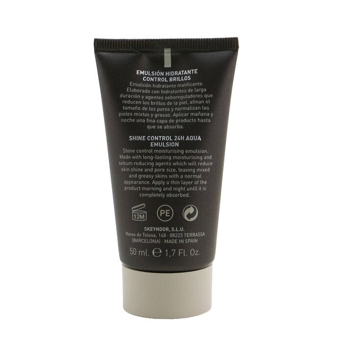 SKEYNDOR Men Shine Control 24H Aqua Emulsion – Spendet Feuchtigkeit und verhindert glänzende Haut (zur Normalisierung von Misch- und fettiger Haut) 50 ml/1,7 oz