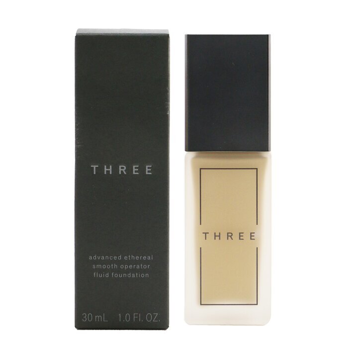 THREE Advanced Ethereal Smooth Operator Fluid Foundation SPF40 – Nr. 205, 30 ml