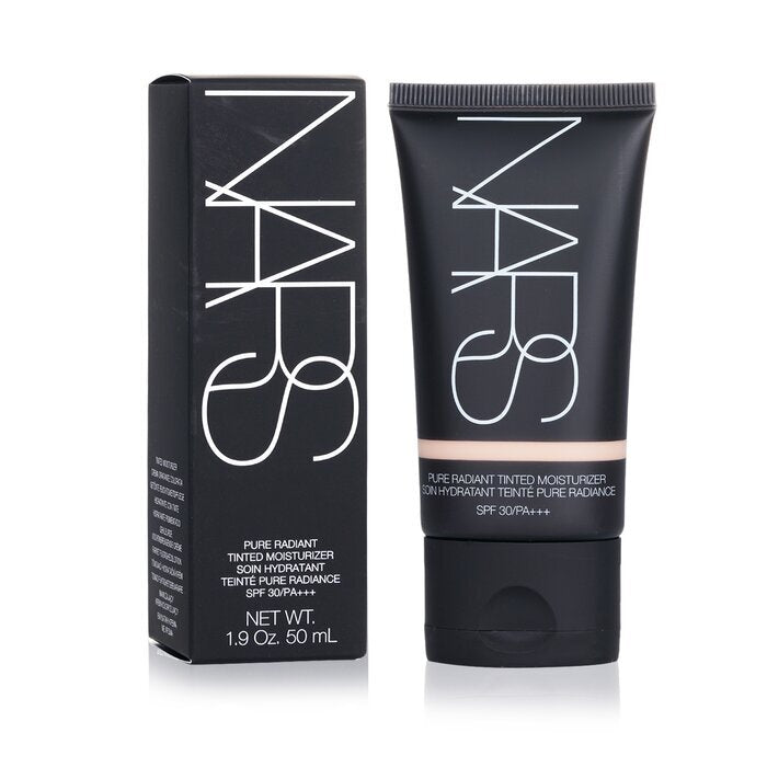 NARS Pure Radiant getönte Feuchtigkeitscreme LSF 30 – Terre Neuve 50 ml