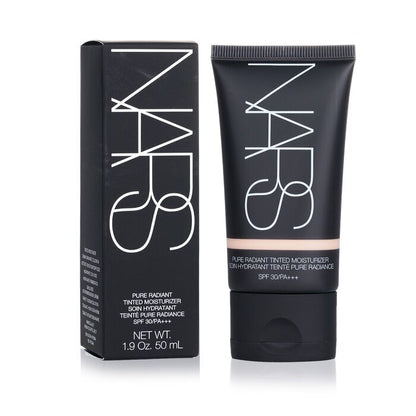 NARS Pure Radiant getönte Feuchtigkeitscreme LSF 30 – Terre Neuve 50 ml