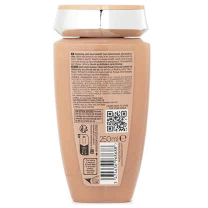 Kerastase Curl Manifesto Bain Hydratation Douceur Sanftes, feuchtigkeitsspendendes, cremiges Shampoo (für lockiges, sehr lockiges und krauses Haar) 250 ml/8,5 oz