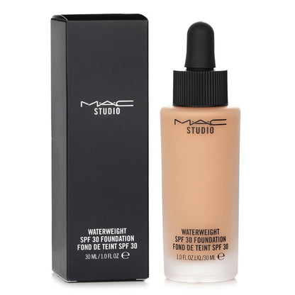 MAC Studio Waterweight Foundation SPF 30 - Nr. NC37 30 ml/1 oz